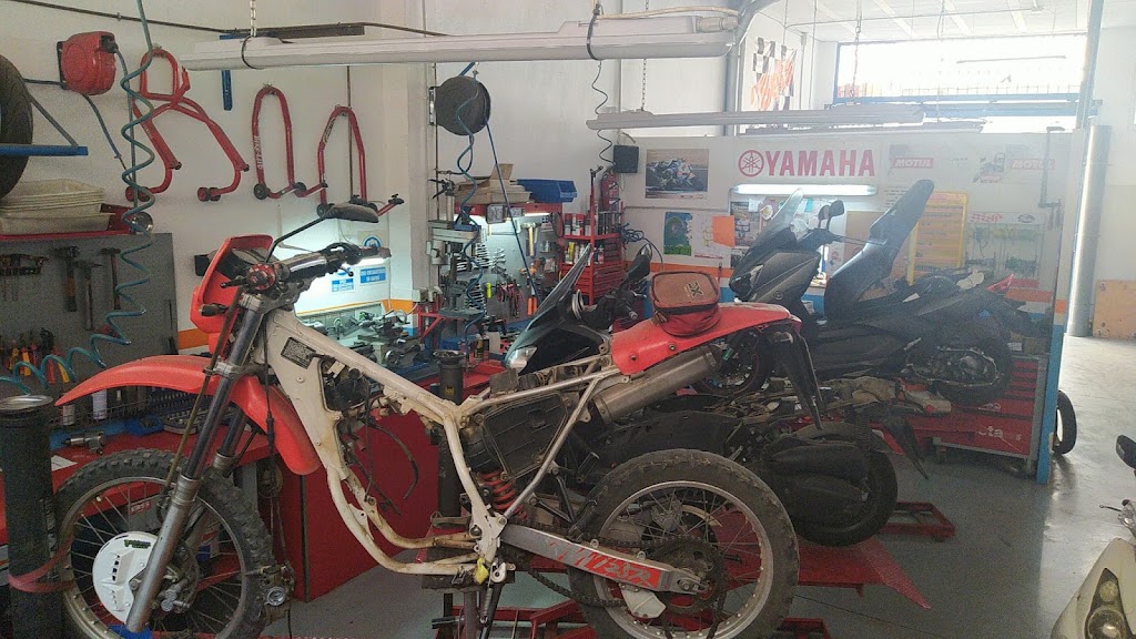 Motos Mijeno — Del propietario