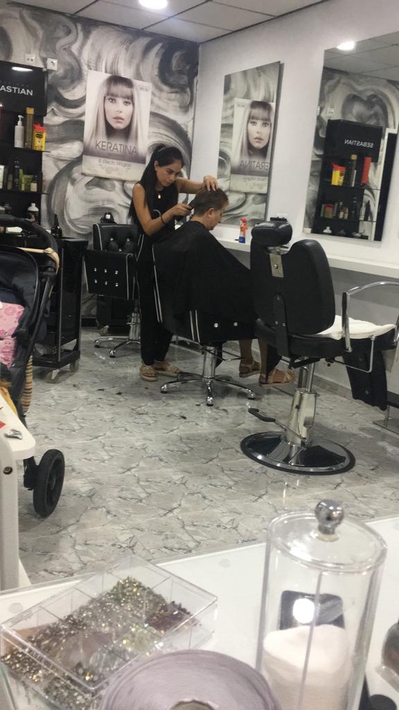 Peluqueria Style Ana — Del propietario
