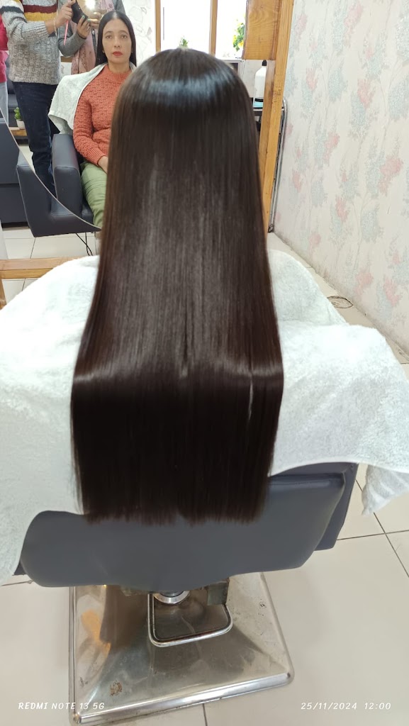 Shades Gallery Hair Beauty Salon