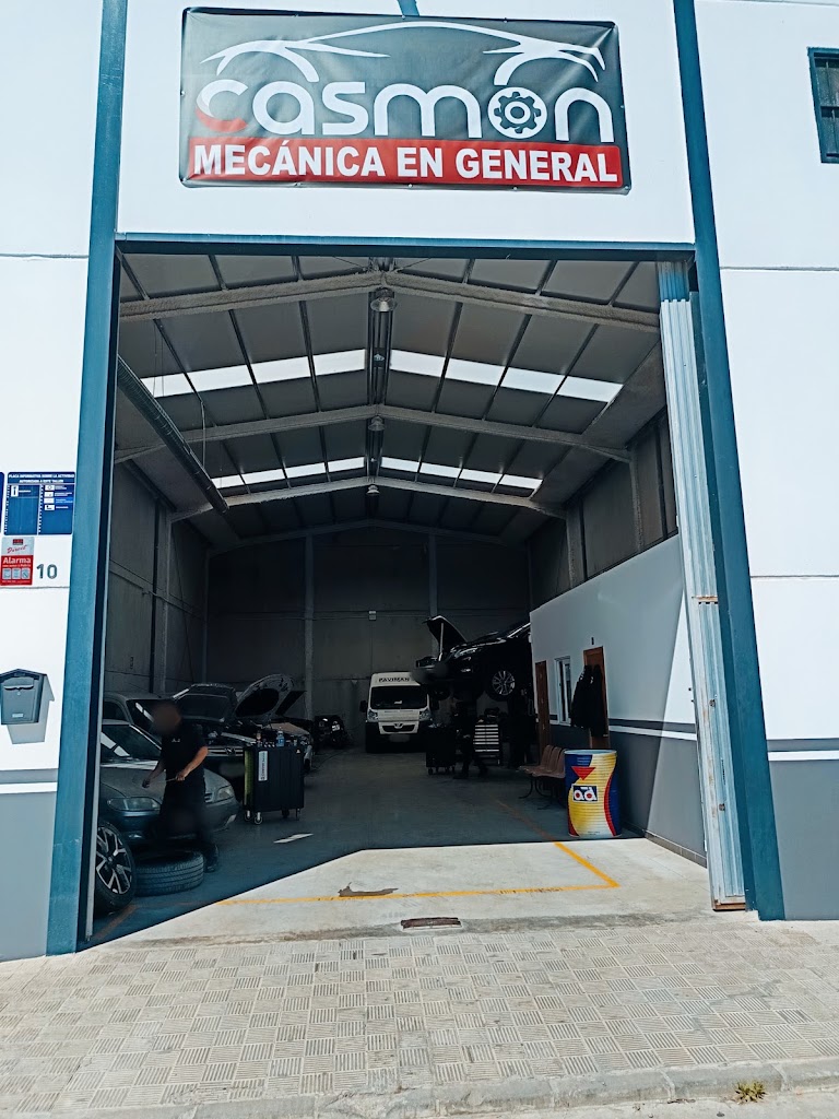 TALLERES CASMON — Exterior