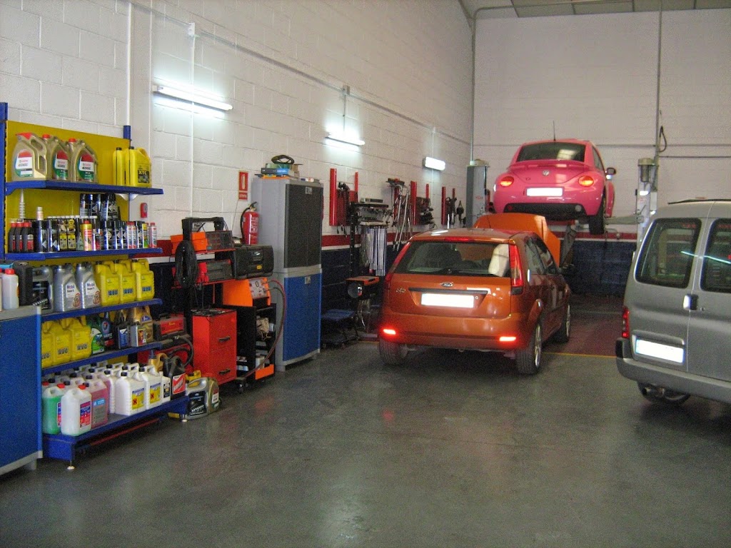 Automecanica Talleres El Canamo — Taller