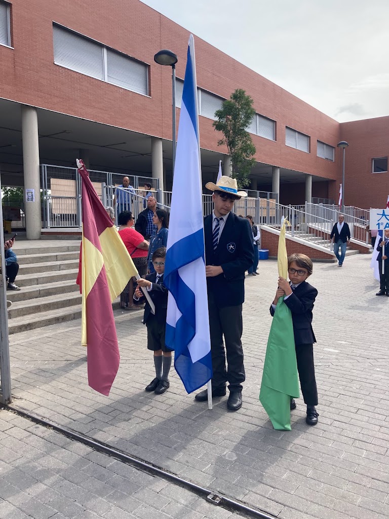 Colegio Andel en Alcorcon — Comunidad