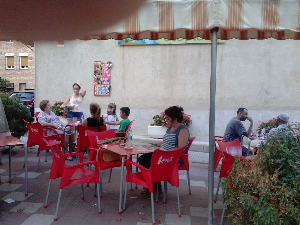 GRANJA GELATERIA TROPIC — Ambiente