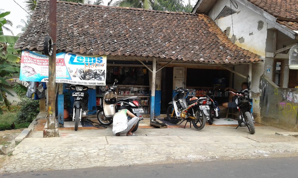 Bengkel Zemzes Racing (Pangrumasan)