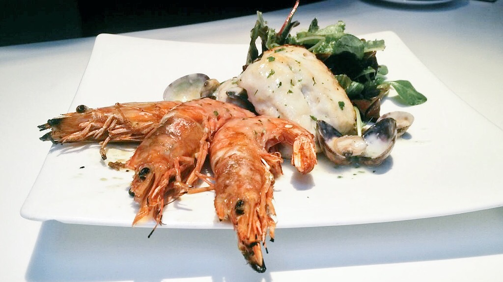 Restaurante Da Luca — Comida y bebida