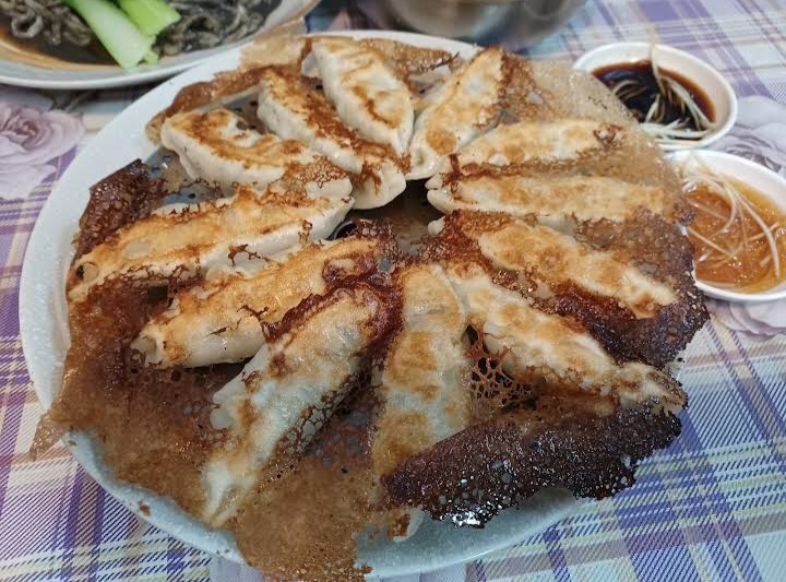 峰之最餐館_脆皮煎餃(峯之最) 的照片