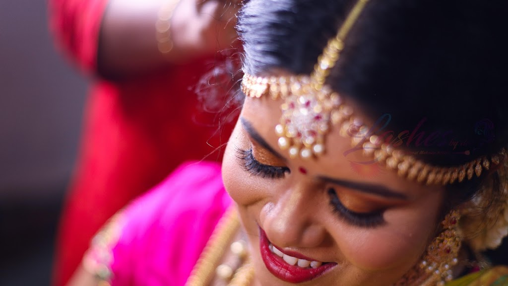 Lashes Makeup Artist