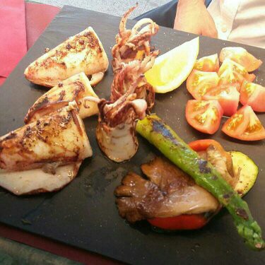 Antojo — Comida y bebida