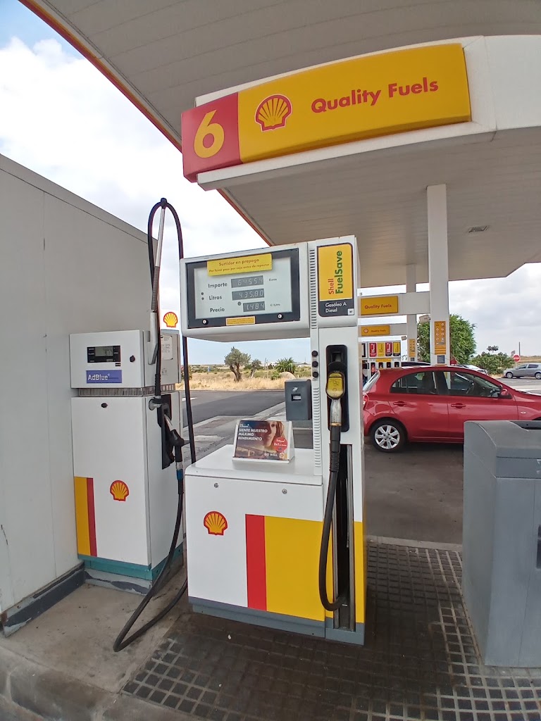 Shell Casarubios 2 — Surtidor de combustible