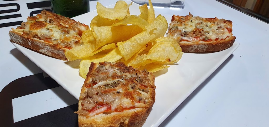 Boulevard Cafe & Copas. — Comida y bebida