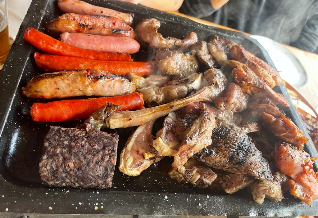 Bar Restaurante La Maceta — Comida y bebida