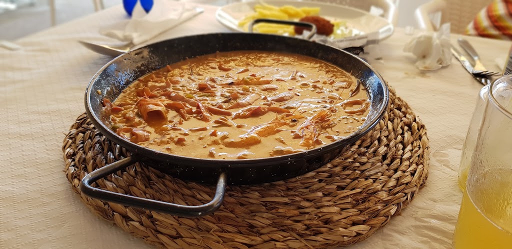Bar Nani — Comida y bebida