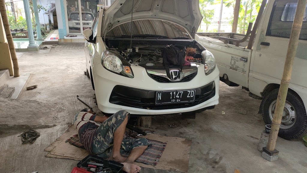 Bengkel Mobil