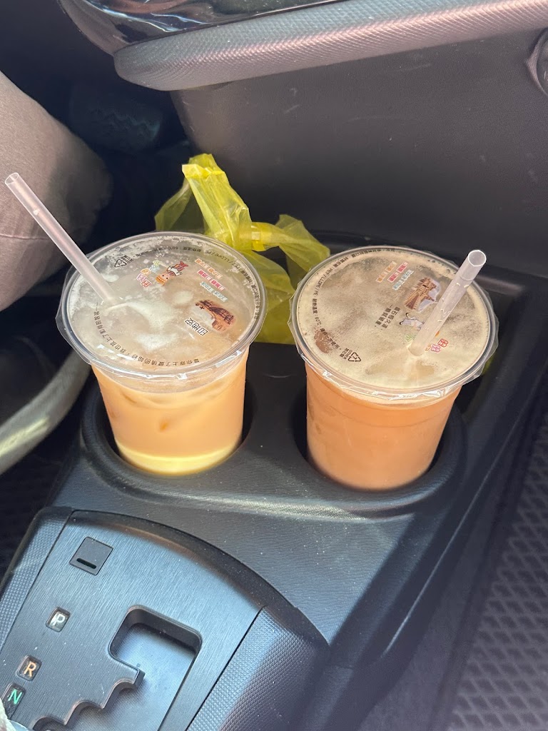 小惡魔飲料店(當地人的最愛)(冬瓜茶也是真的冬瓜煮出來的) 的照片