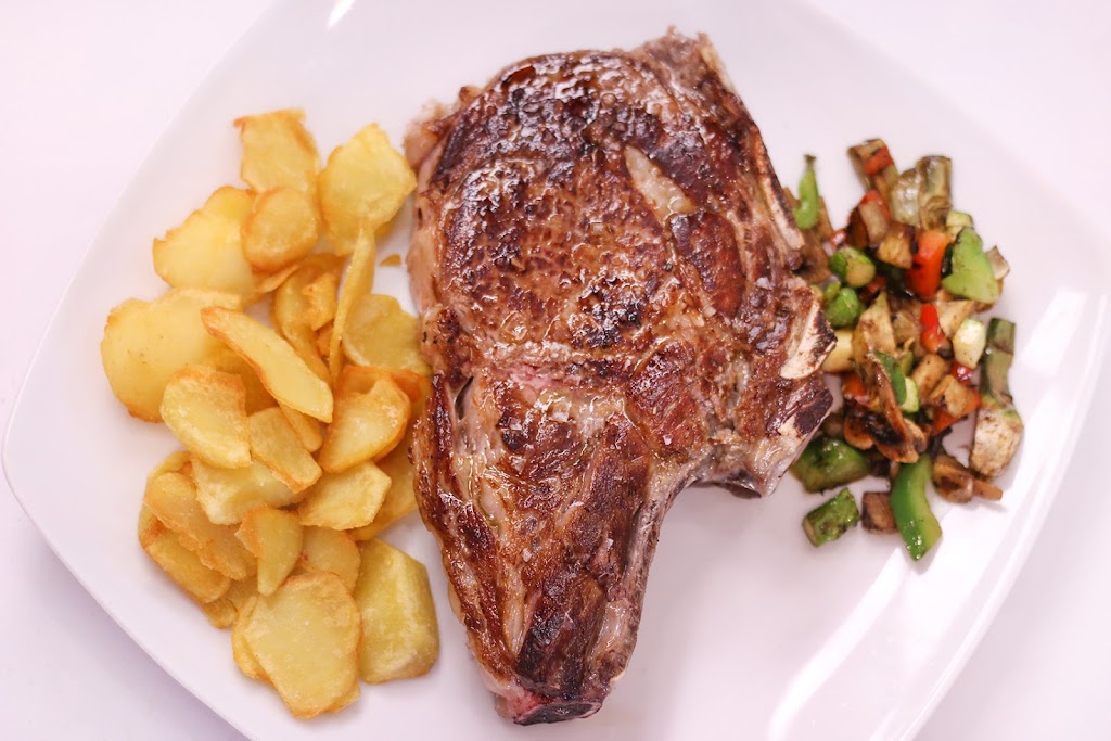 El rincon de Montava — Comida y bebida