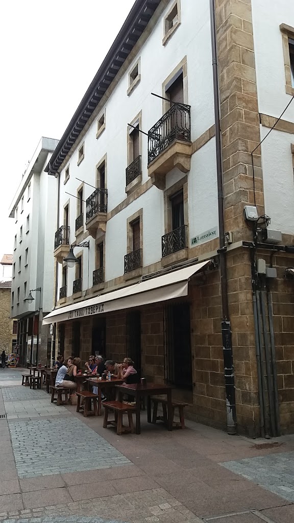 Larraioz - Residencia de estudiantes