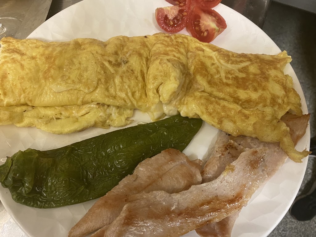 Bar Estacio Berga — Comida y bebida