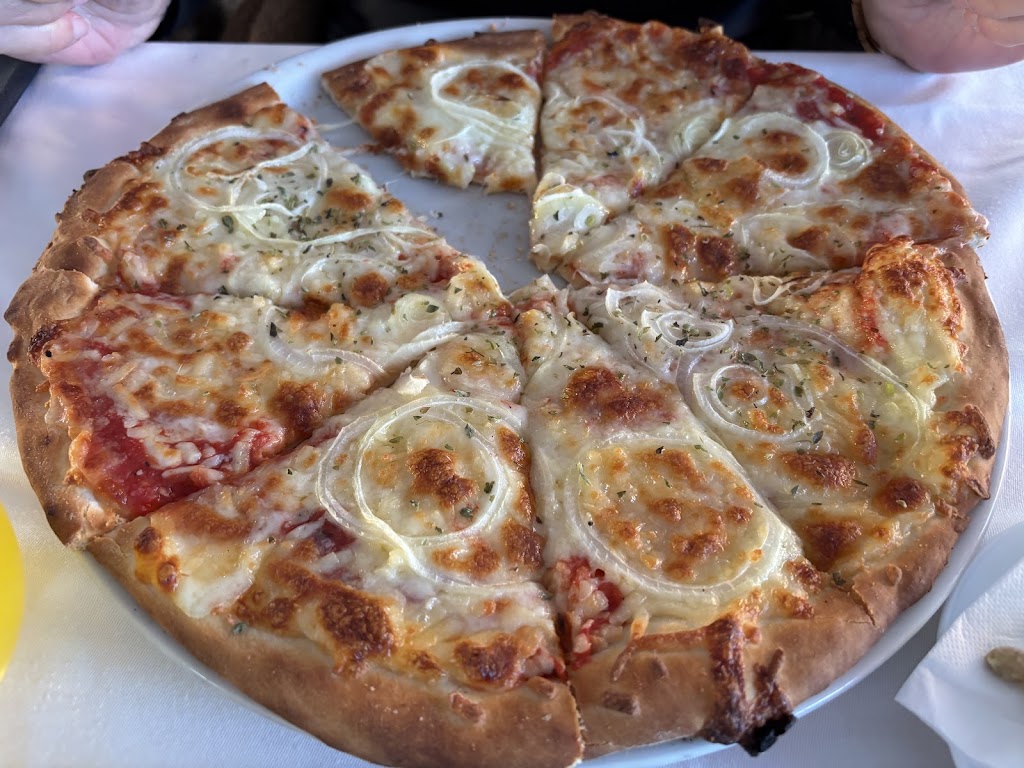 La Cantina Food & Drinks/ Restaurant/ Oceanfront — Pizza