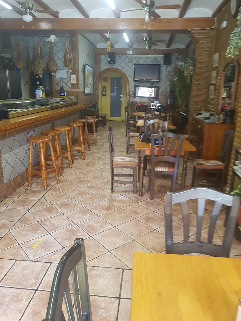 BAR DENIA - COMIDA COLOMBIANA — Ambiente