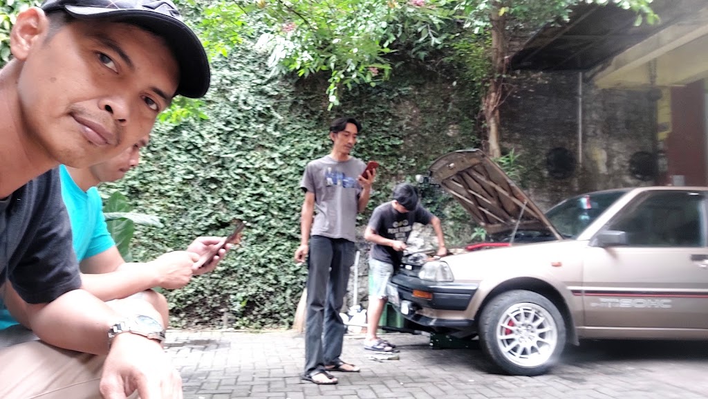 Bengkel Cilember Bandung Starlet