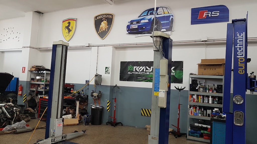 QRSMOTOR — Interior