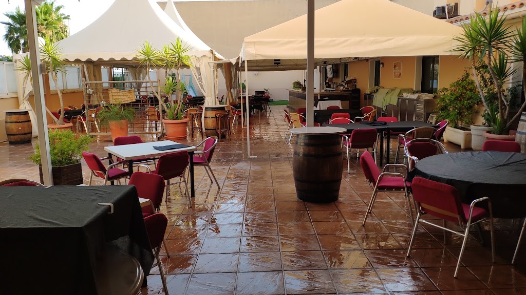 Emilio Restaurante — Ambiente