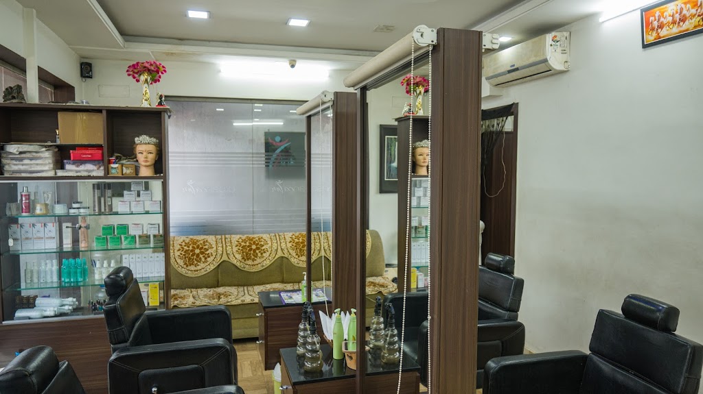 Urban Calm Beauty Salon Academy Only For Ladies And Children