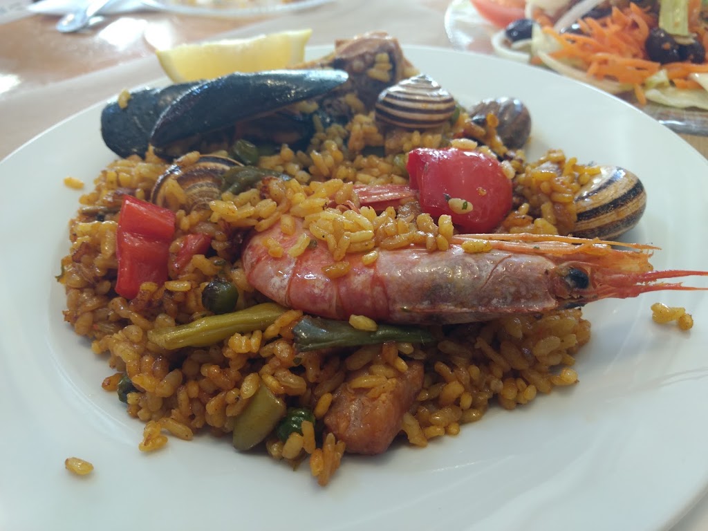 Bar Restaurant La Mossegada — Paella