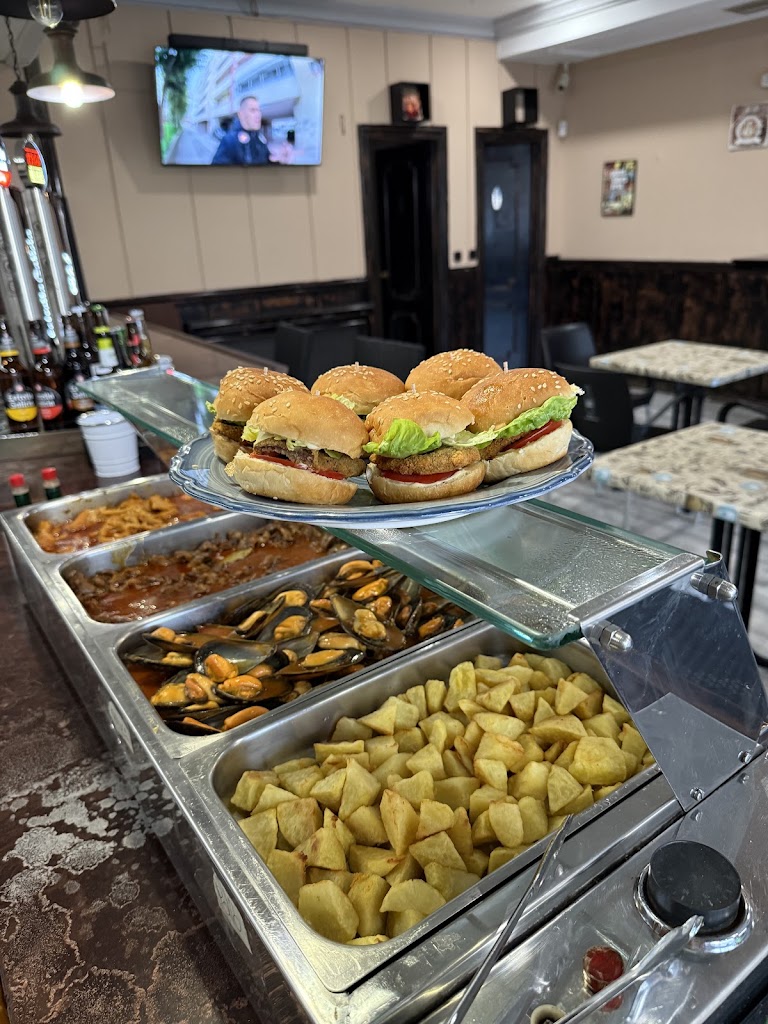 Bar ANCAR — Comida y bebida