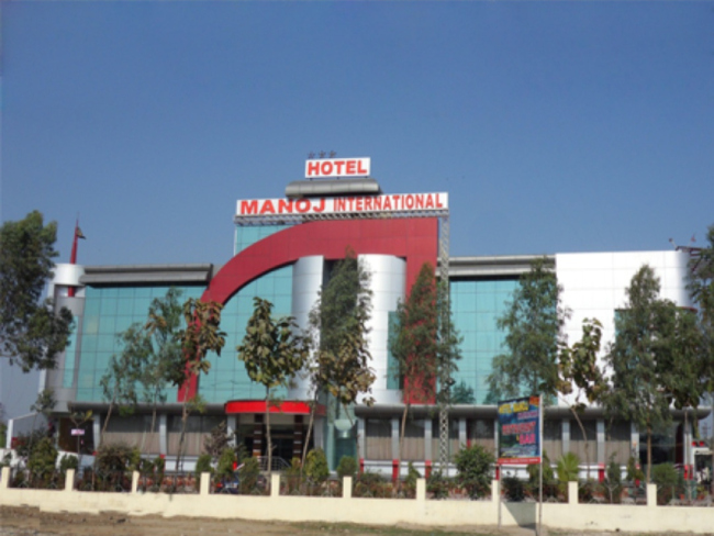 Hotel Manoj International