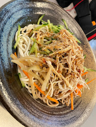 642b7d0a143668aff9d1748c 的照片