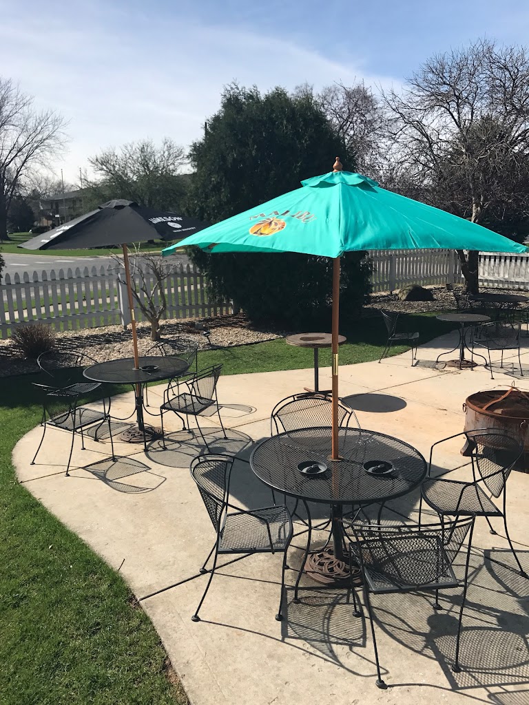  Daly's Bar and Grill