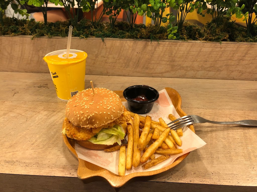 Q Burger 三重重陽店 的照片