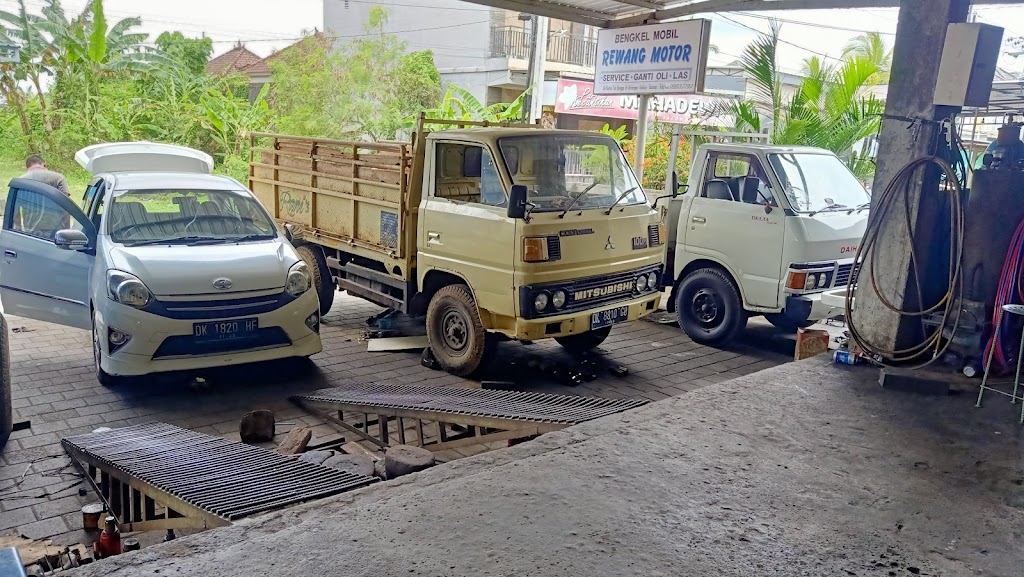 Bengkel Mobil Rewang Motor