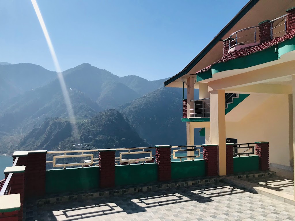 River N Shines Homestay And Restaurant