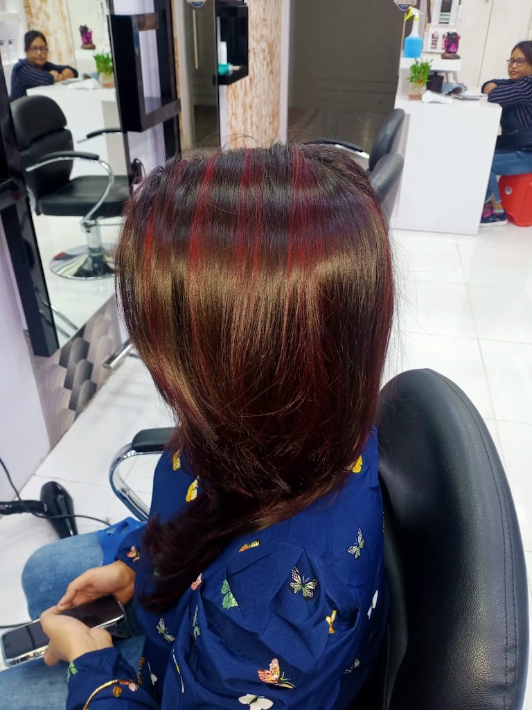 Rahees Hair Studio Kohinoor Building