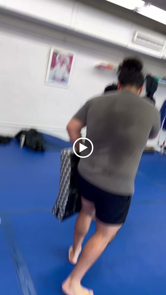  Ronin Muay Thai & Kick Boxing