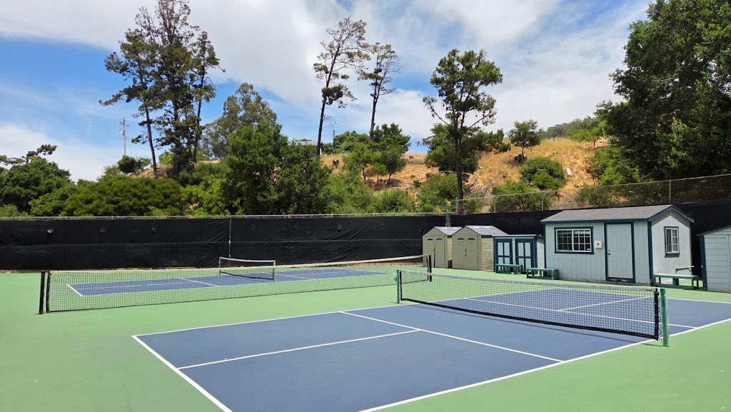  Bay-O-Vista Swim & Tennis Club