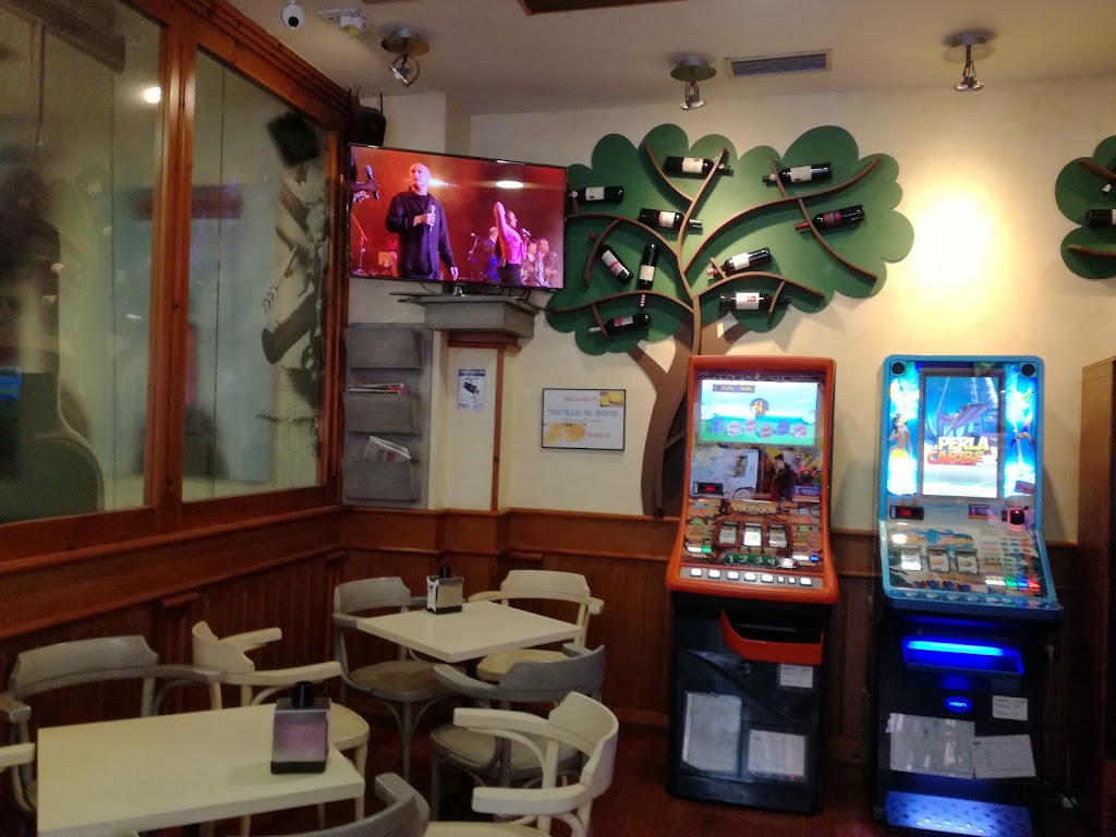 Vitium. 7 Cafe & Vinateria — Ambiente