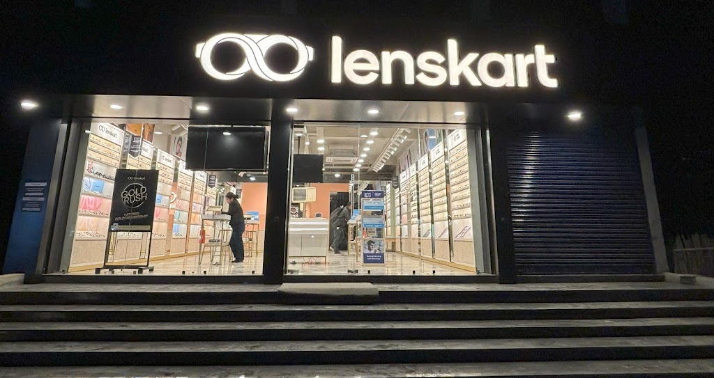 Lenskart Com At At Road Sivasagar