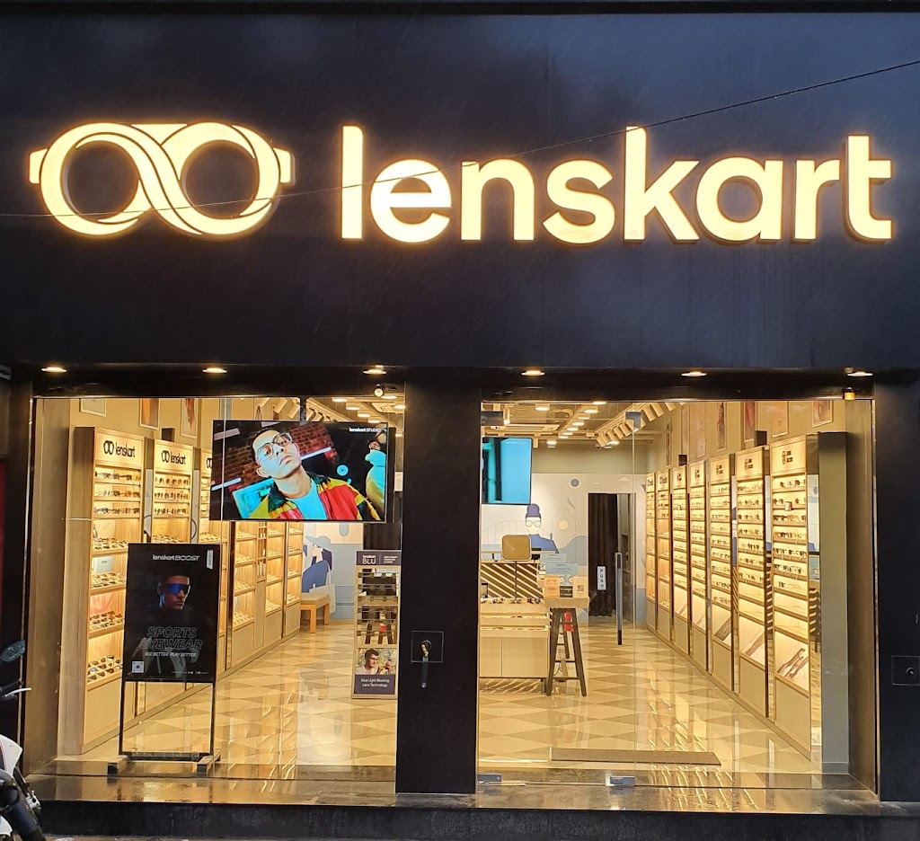 Lenskart Com At Ambedkar Circle Pali
