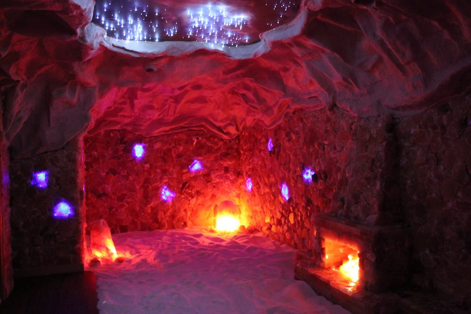  Be Happy Yoga & Salt Cave