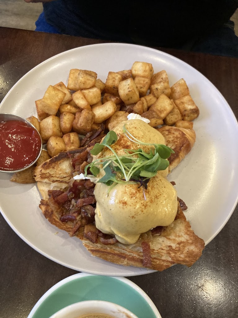 Eggs Benedict