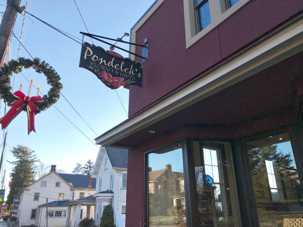 Pondelek's Florist & Gifts