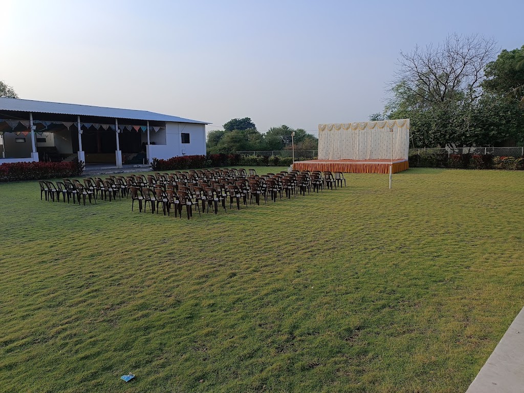 Maurya Lawns And Catering