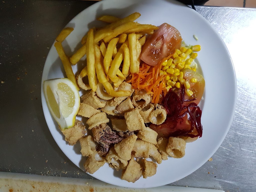 Meson Bar La Bota — Comida y bebida