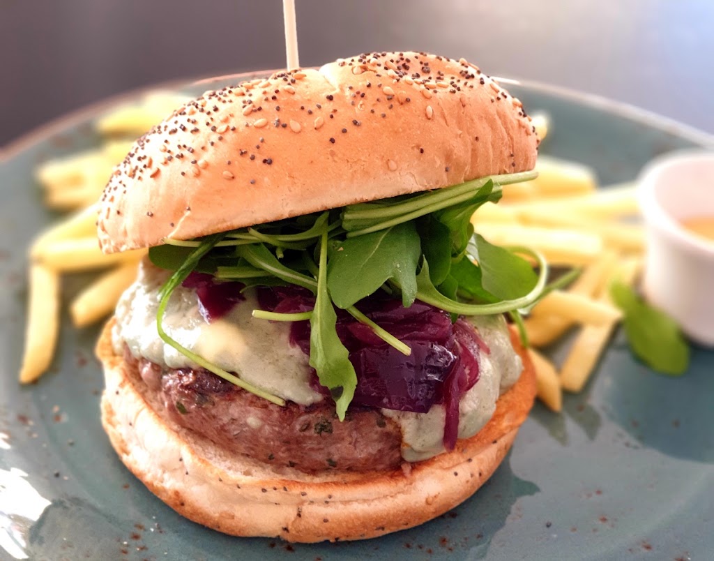 EOLO BAR en Santa Ponca — Hamburguesa