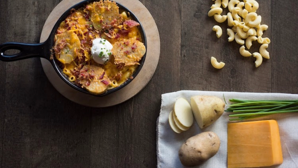  MACS (Macaroni And Cheese Shop) Madison