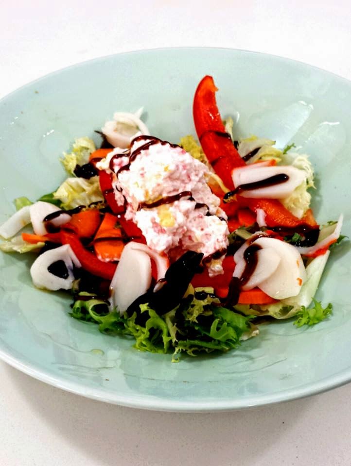 Nou Aroma — Comida y bebida