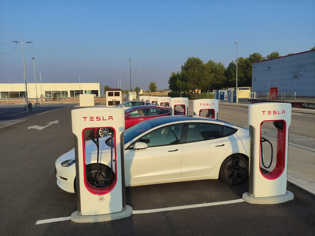 Tesla Supercharger